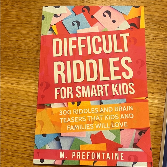 Jokes and Riddles Book Set - Picture 3 of 6